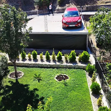 Apartament La Harmony Garden With Jacuzzi