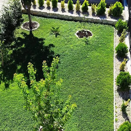 Apartament La Harmony Garden With Jacuzzi Split