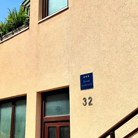 Apartament La Harmony Garden With Jacuzzi