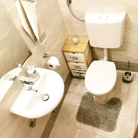 La Harmony Garden With Jacuzzi * Split