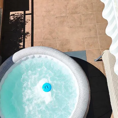 La Harmony Garden With Jacuzzi Split