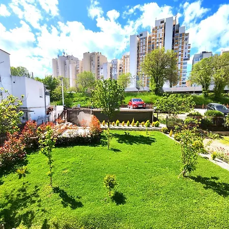 La Harmony Garden With Jacuzzi Split